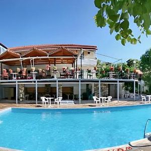 Theofilos Classic Hotel